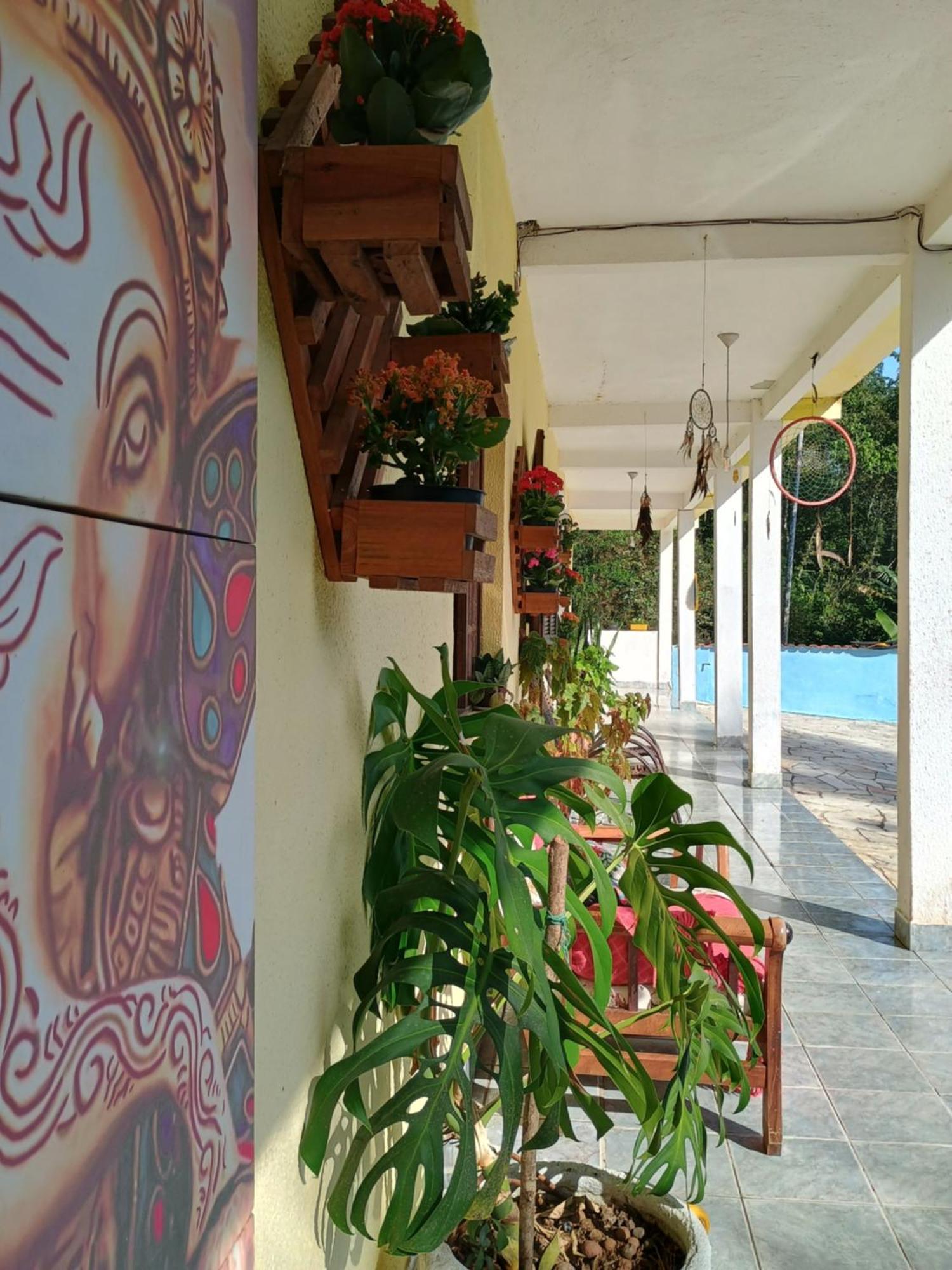 Renovo Beija-Flor Hostel E Espaco Terapeutico Bertioga Exterior photo